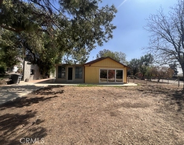 3575 Campbell Street - Photo Thumbnail 3
