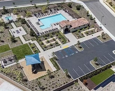 18337 Matilija - Photo Thumbnail 12