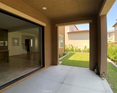 58 Acadia Court - Photo Thumbnail 6