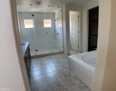 58 Acadia Court - Photo Thumbnail 10