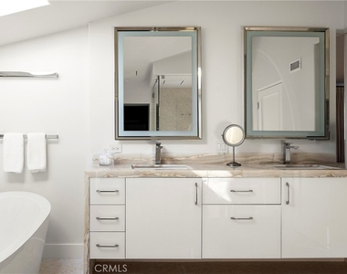 52 N Portola - Photo Thumbnail 20