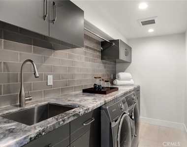 52 N Portola - Photo Thumbnail 27