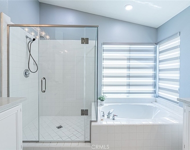 15230 Riviera Lane - Photo Thumbnail 17