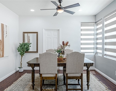 15230 Riviera Lane - Photo Thumbnail 4
