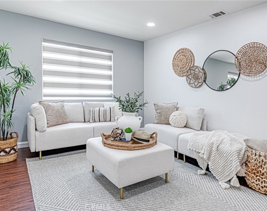 15230 Riviera Lane - Photo Thumbnail 24
