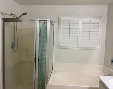 11347 Elwood Avenue - Photo Thumbnail 14