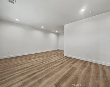 12301 Flint Place - Photo Thumbnail 3