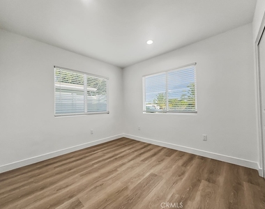12301 Flint Place - Photo Thumbnail 8