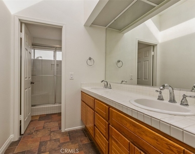70 Shearwater Place - Photo Thumbnail 17