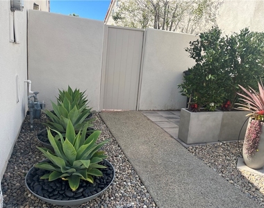70 Shearwater Place - Photo Thumbnail 26