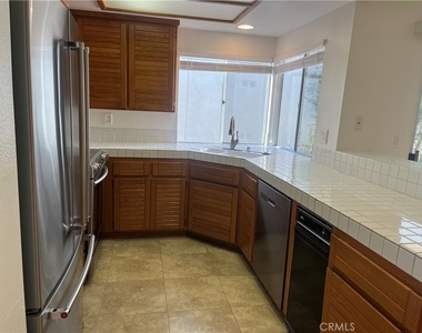 70 Shearwater Place - Photo Thumbnail 12