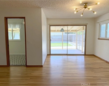 840 Northwestern - Photo Thumbnail 3