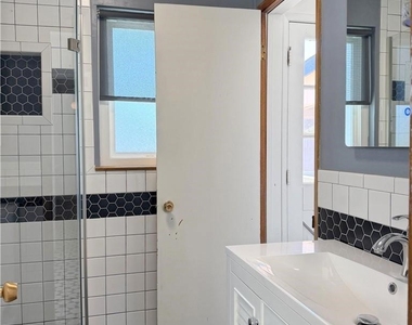 840 Northwestern - Photo Thumbnail 12