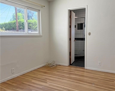 840 Northwestern - Photo Thumbnail 9