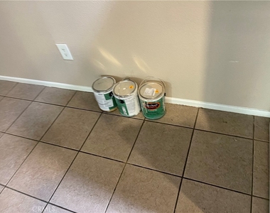 1132 W Blaine Street - Photo Thumbnail 24
