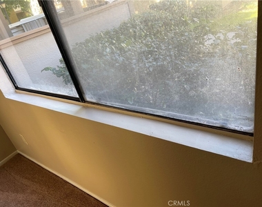 1132 W Blaine Street - Photo Thumbnail 15