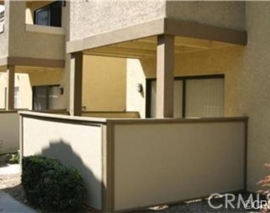 1132 W Blaine Street - Photo Thumbnail 1
