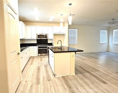 16736 Stags Leap - Photo Thumbnail 2