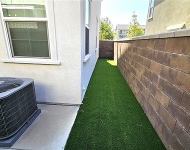 16736 Stags Leap - Photo Thumbnail 28
