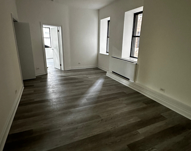 50 West 34th Street - Photo Thumbnail 4