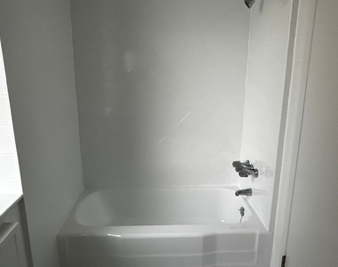 50 West 34th Street - Photo Thumbnail 9