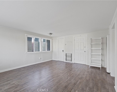 135 S Center Street - Photo Thumbnail 4