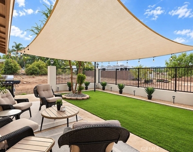 1404 Highridge Street - Photo Thumbnail 28