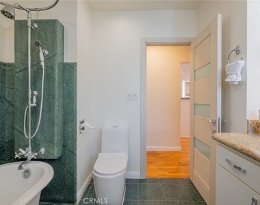 1735 N Lima St - Photo Thumbnail 14