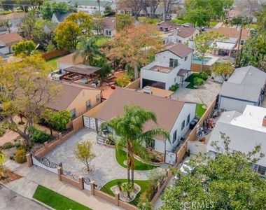 1737 N Lima St - Photo Thumbnail 12