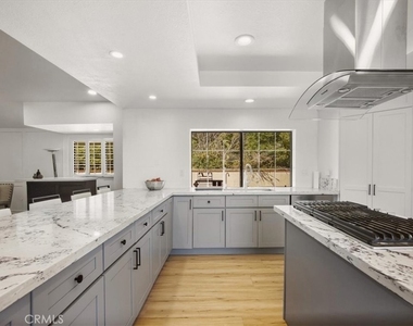 5087 Granada Court - Photo Thumbnail 24