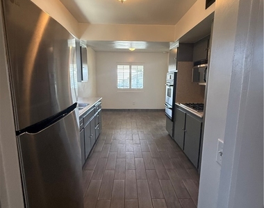 9260 Hemlock - Photo Thumbnail 17