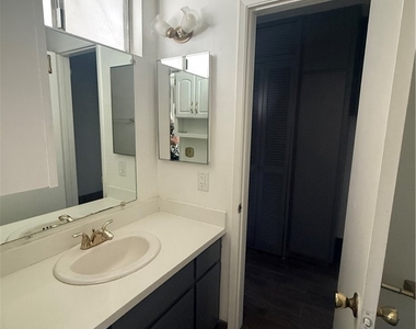 9260 Hemlock - Photo Thumbnail 14