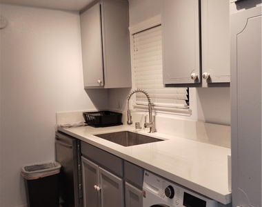 149 W 6th - Photo Thumbnail 29