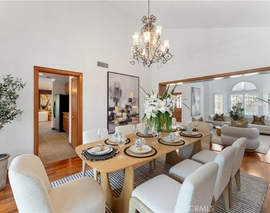1011 Rodeo Road - Photo Thumbnail 9