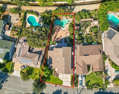 1011 Rodeo Road - Photo Thumbnail 42