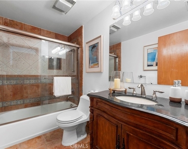 1011 Rodeo Road - Photo Thumbnail 21