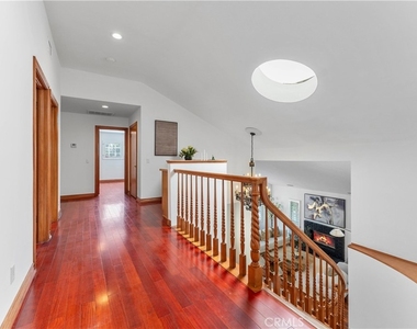 1011 Rodeo Road - Photo Thumbnail 29