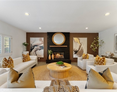 1011 Rodeo Road - Photo Thumbnail 10