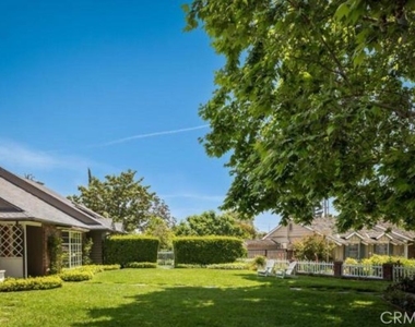 6354 N Charlotte Avenue - Photo Thumbnail 1