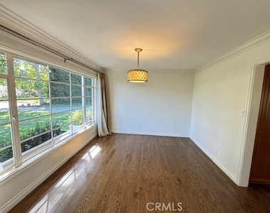 6354 N Charlotte Avenue - Photo Thumbnail 26