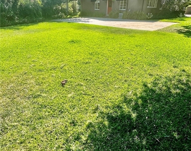 6354 N Charlotte Avenue - Photo Thumbnail 10