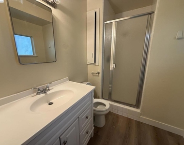1420 Primrose Way - Photo Thumbnail 14