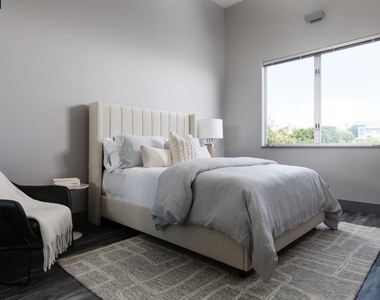 13367 Campus Drive - Photo Thumbnail 30