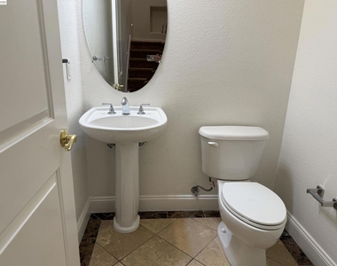 3687 Whitworth Dr - Photo Thumbnail 16