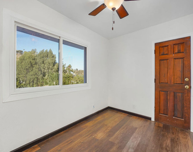 8559 Brier Drive - Photo Thumbnail 22