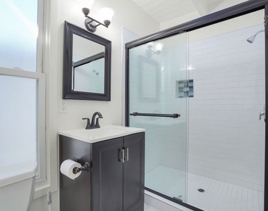 8559 Brier Drive - Photo Thumbnail 3