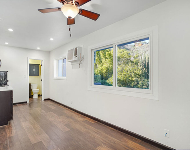 8559 Brier Drive - Photo Thumbnail 20