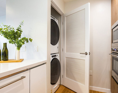 11600 Dunstan Way - Photo Thumbnail 6