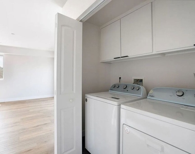 1726 Menlo Avenue - Photo Thumbnail 10