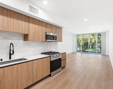 160 Chestnut Street - Photo Thumbnail 1